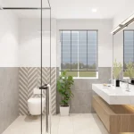 Moderne Badezimmergestaltung mit einer Duschkabine aus Glas, einem weißen WC neben einer grau-weißen gemusterten Wand und einer holzverkleideten, weißen Waschbeckenkonsole. Großes Fenster bietet Ausblick ins Grüne.